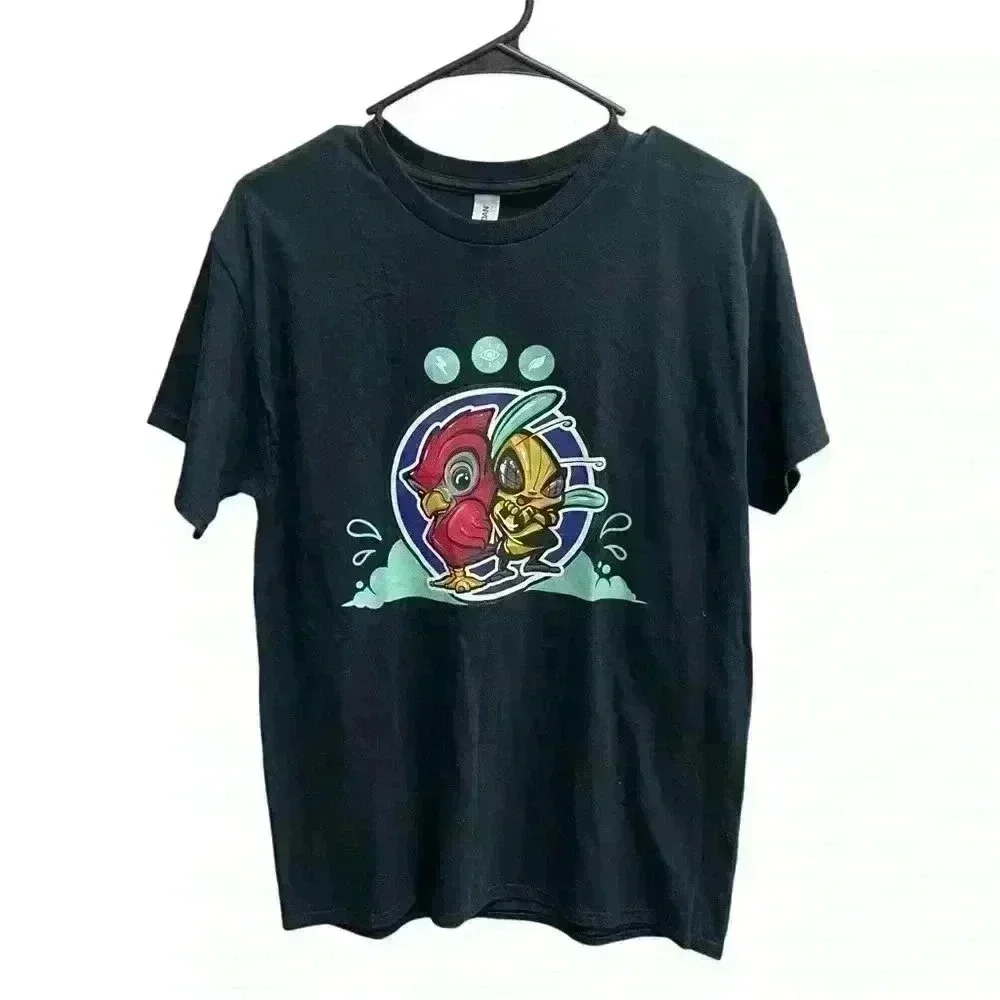 Cardinal and Hornet character Tee black short sleeve Sz Medium